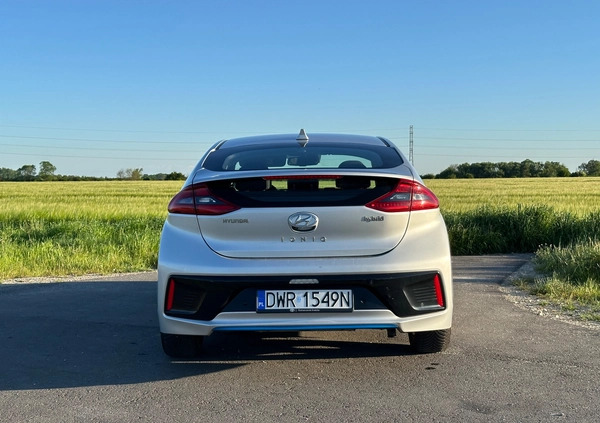 Hyundai IONIQ cena 79900 przebieg: 127000, rok produkcji 2017 z Wrocław małe 667